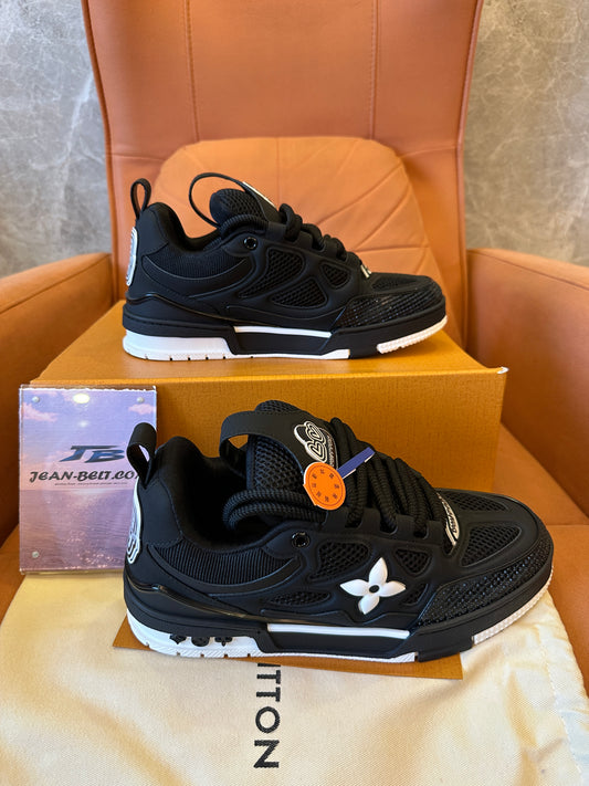Louis Vuitton LV Trainer Black White Low Top Sneakers