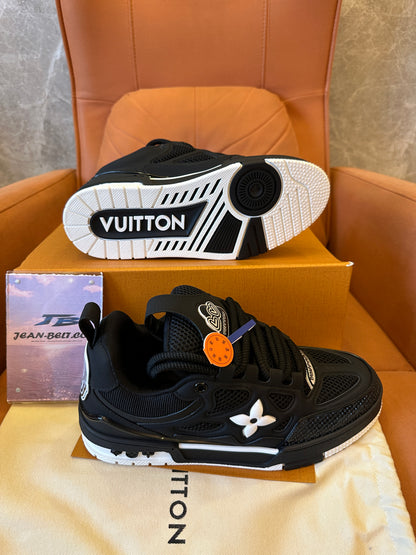 Louis Vuitton LV Trainer Black White Low Top Sneakers