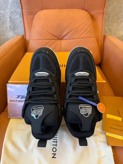 Louis Vuitton LV Trainer Black White Low Top Sneakers