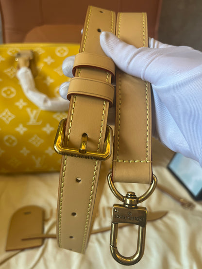 Louis Vuitton x Pharrell Williams Speedy P9 bandolera 40 de piel de becerro granulada amarilla