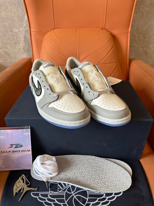 Air Jordan 1x Dior Grey White Limited Edition