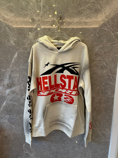 Hellstar, si no te gustamos, golpéanos con la sudadera con capucha