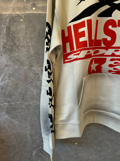 Hellstar, si no te gustamos, golpéanos con la sudadera con capucha