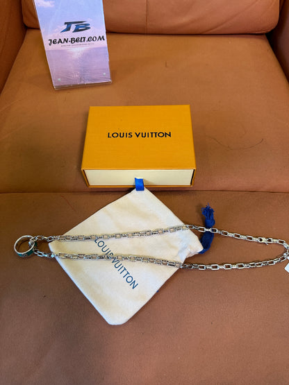Louis Vuitton Silver Monogram Chain Necklace with Green Enamel Ring