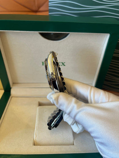 [Qualité 3A] Rolex Datejust 41 or blanc/acier cadran noir index flûté lunette bracelet Jubilee 126334
