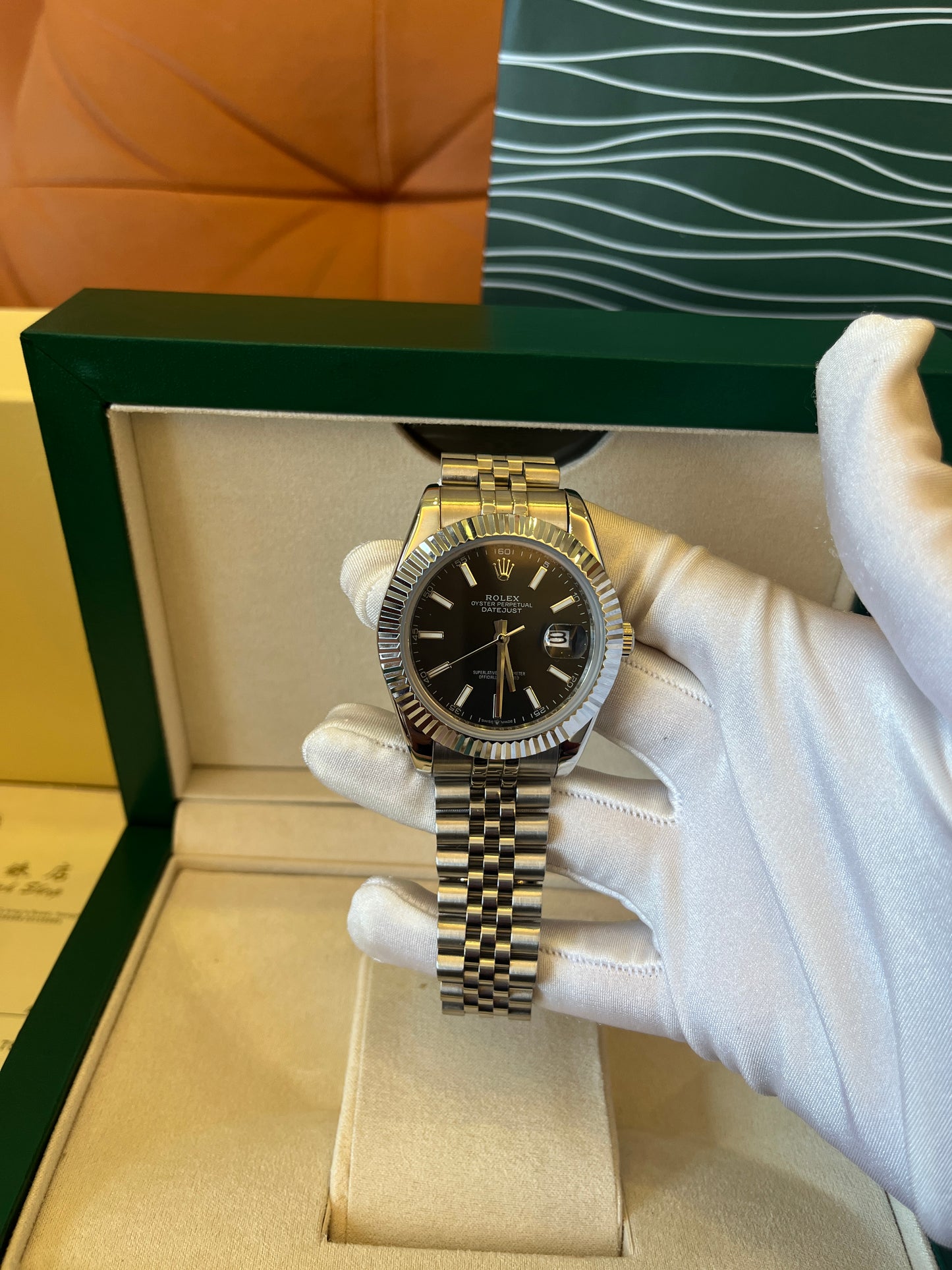 [Qualité 3A] Rolex Datejust 41 or blanc/acier cadran noir index flûté lunette bracelet Jubilee 126334