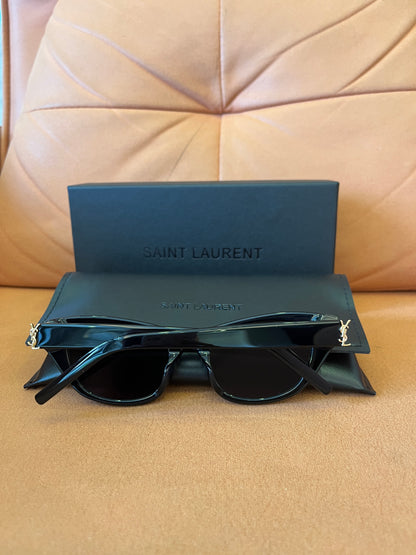 Lunettes de soleil à monture œil de chat Saint Laurent