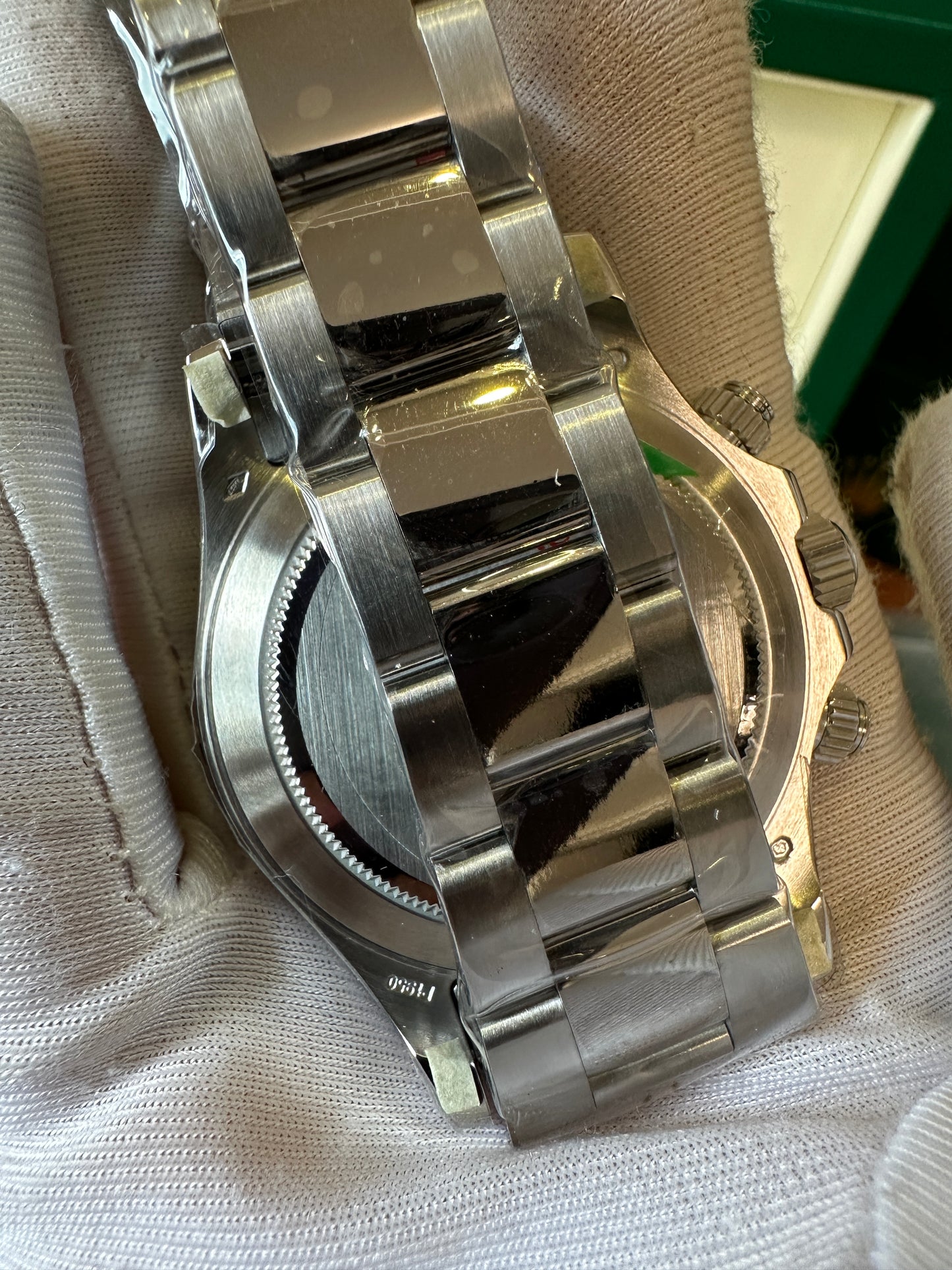 Relógio Masculino Rolex Daytona em Platina com Mostrador Azul-Gelo e Bisel de Cerâmica - Calibre 4130