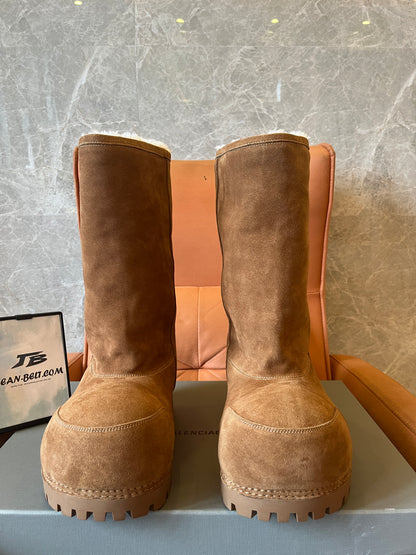 Balenciaga Alaska Fur High Boot in Brown for Unisex