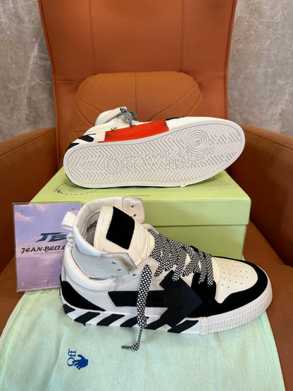 Off-White Vulcanized High-Top Sneakers White/Black