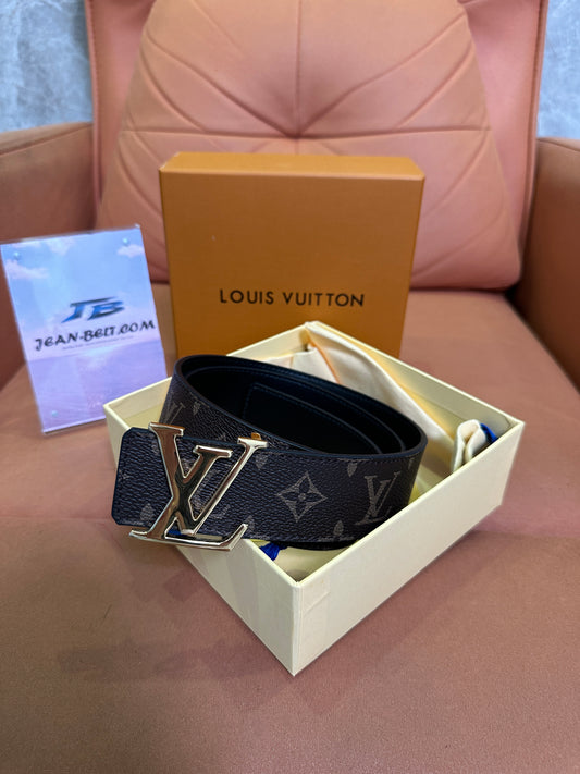 Louis Vuitton Monogram Canvas Belt Gold Buckle