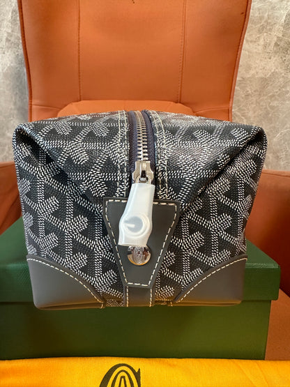 Goyard Goyardine Toiletry Pouch Black