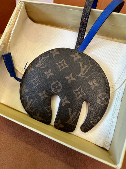 Louis Vuitton Elephant Bag Charm & Luggage Tag