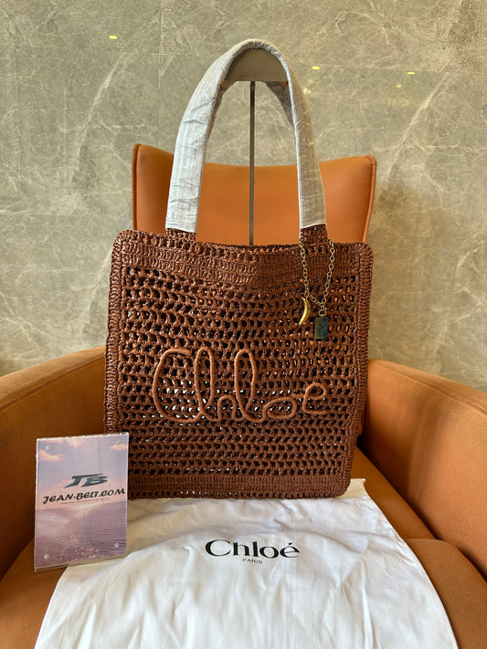 Chloé Woody Large Tote Bag in Brown Handwoven Raffia