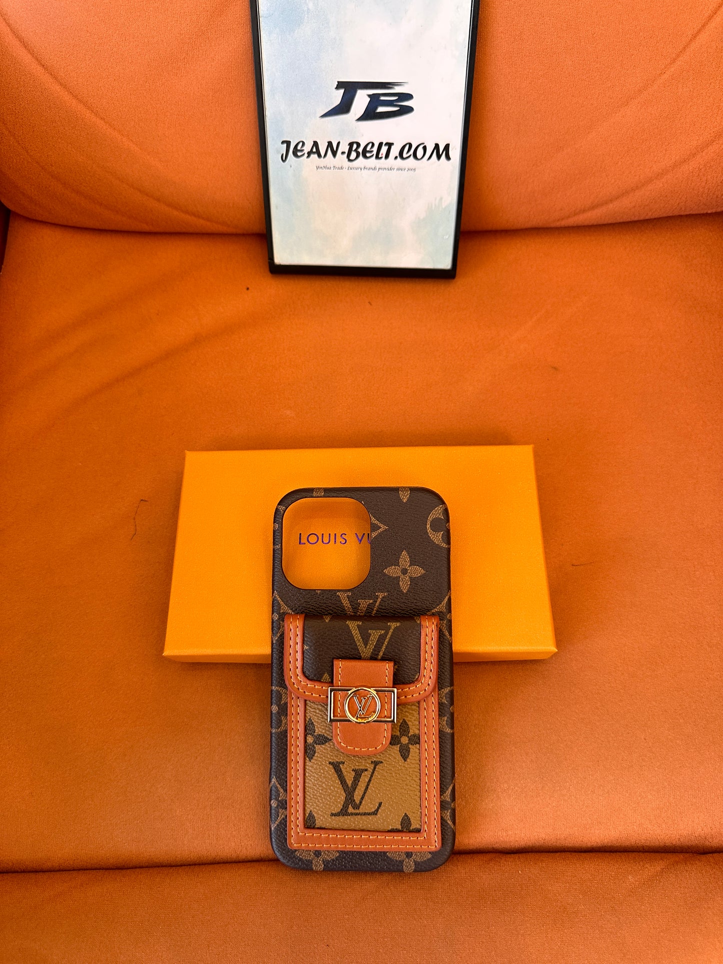 Capa de celular de lona com monograma Louis Vuitton