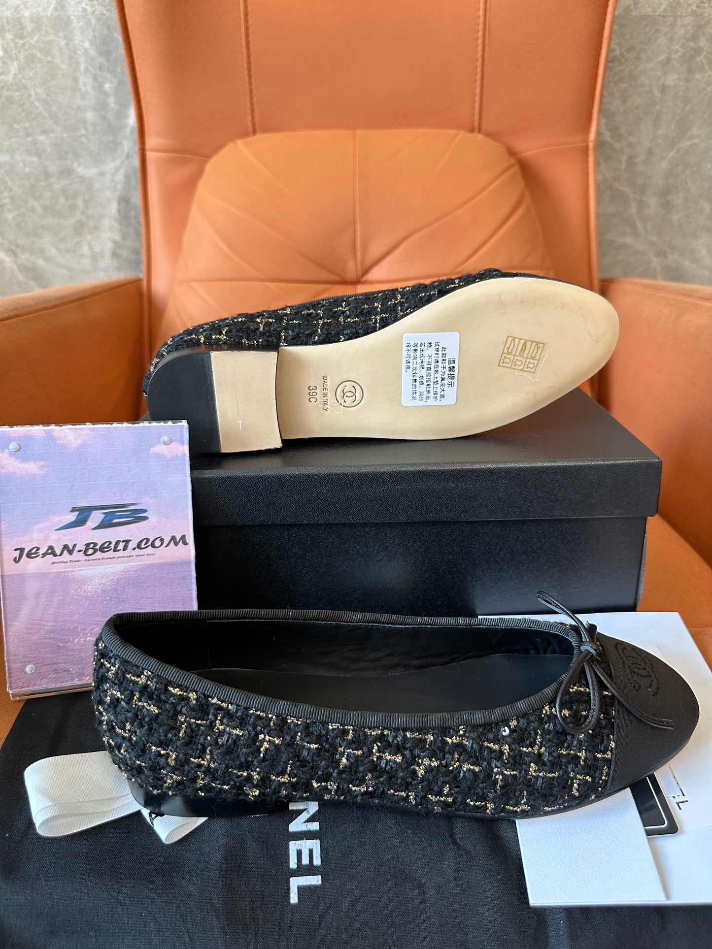 Chanel Tweed Ballerina Flats with CC Logo – Black