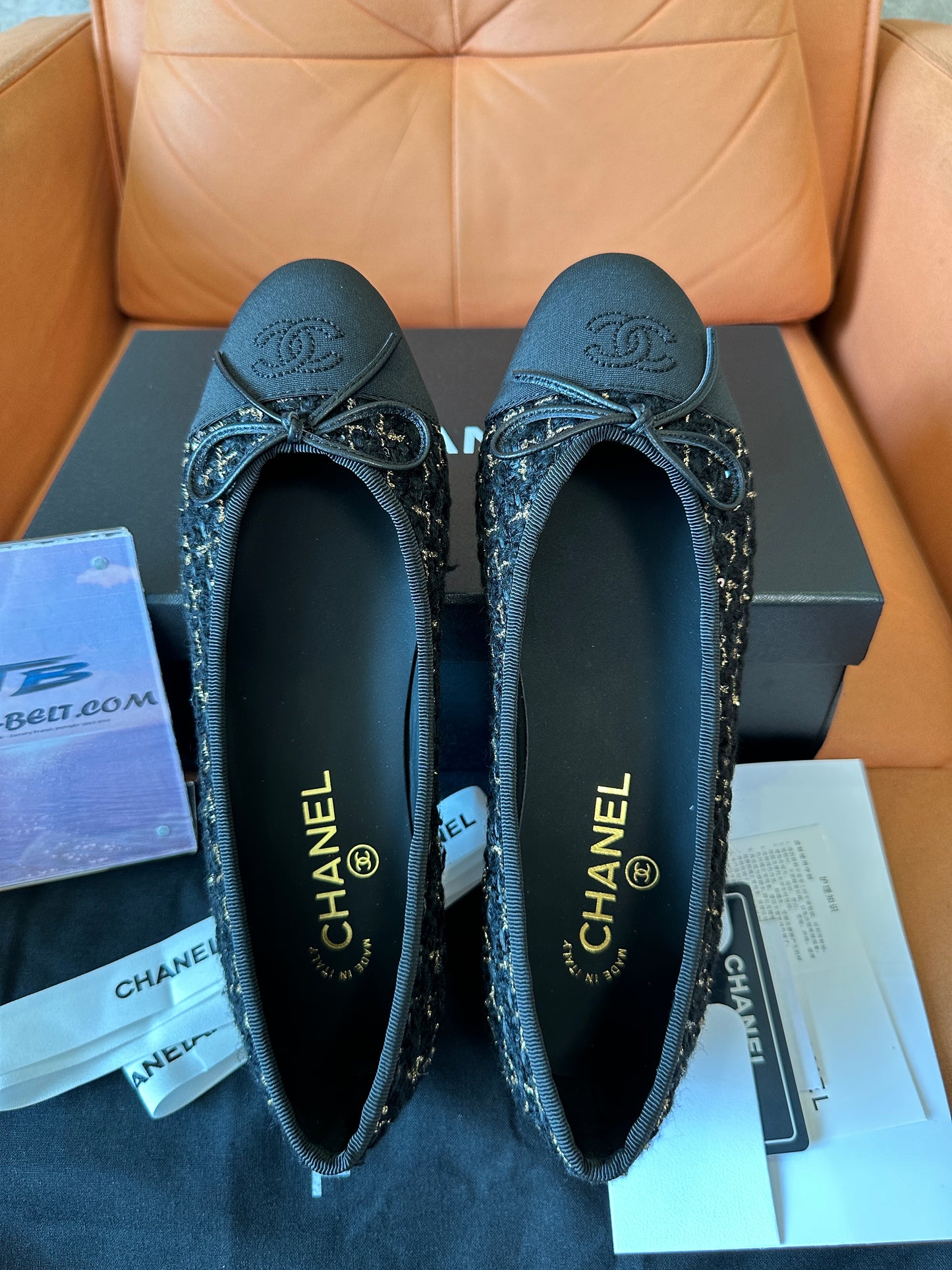 Chanel Tweed Ballerina Flats with CC Logo – Black