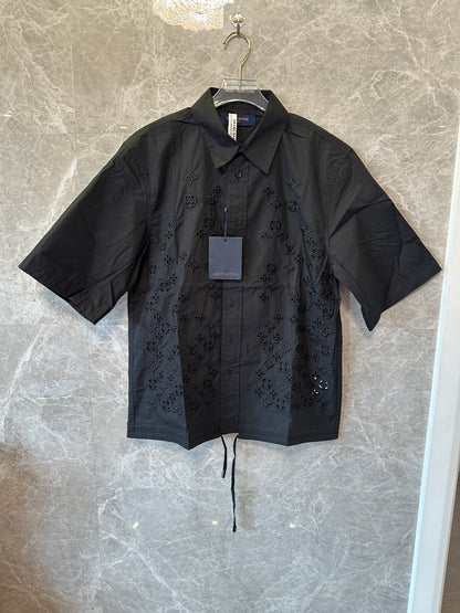Camisa Louis Vuitton de Manga Curta Preta com Monogram Bordado