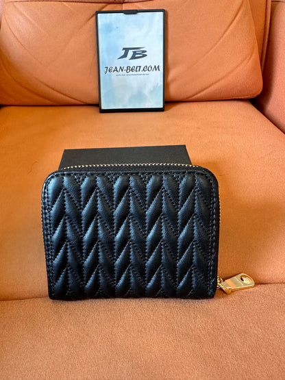 [Qualidade normal] Carteira de couro acolchoado matelassé Miu Miu