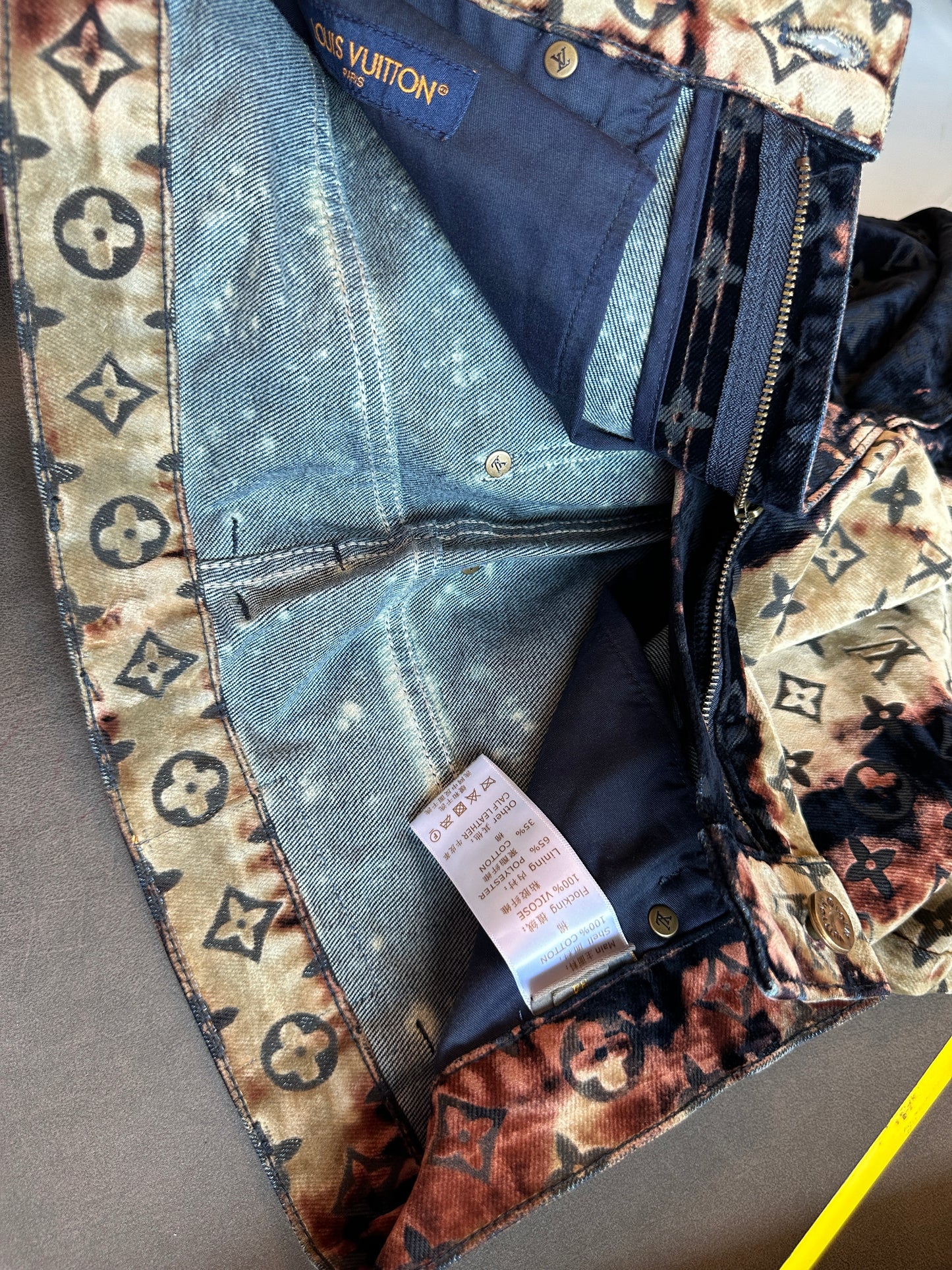 Louis Vuitton Monogram Velvet Burnout Jeans – Black & Beige