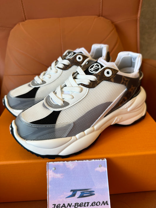 Louis Vuitton LV Trainer White Grey Sneakers with Monogram Detail