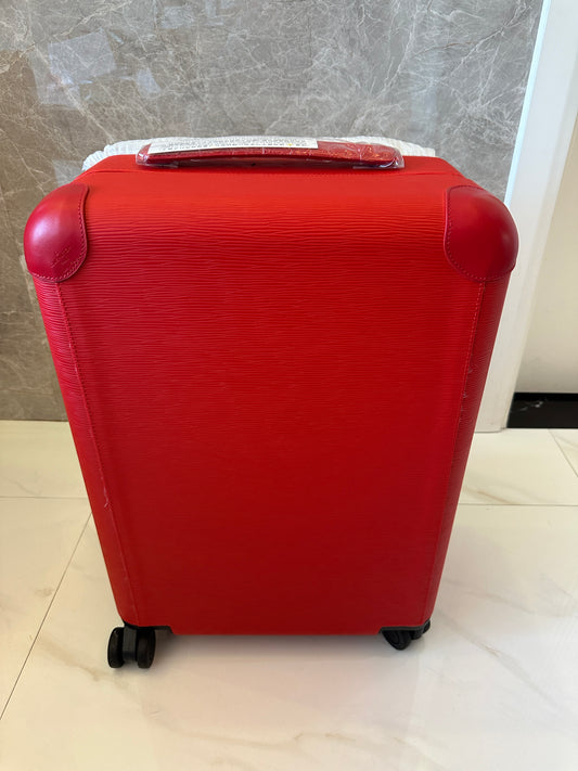Mala de Cabine Louis Vuitton Horizon 55 em Pele Epi Vermelha