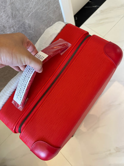 Louis Vuitton Horizon 55 Red Epi Leather Carry-On Luggage