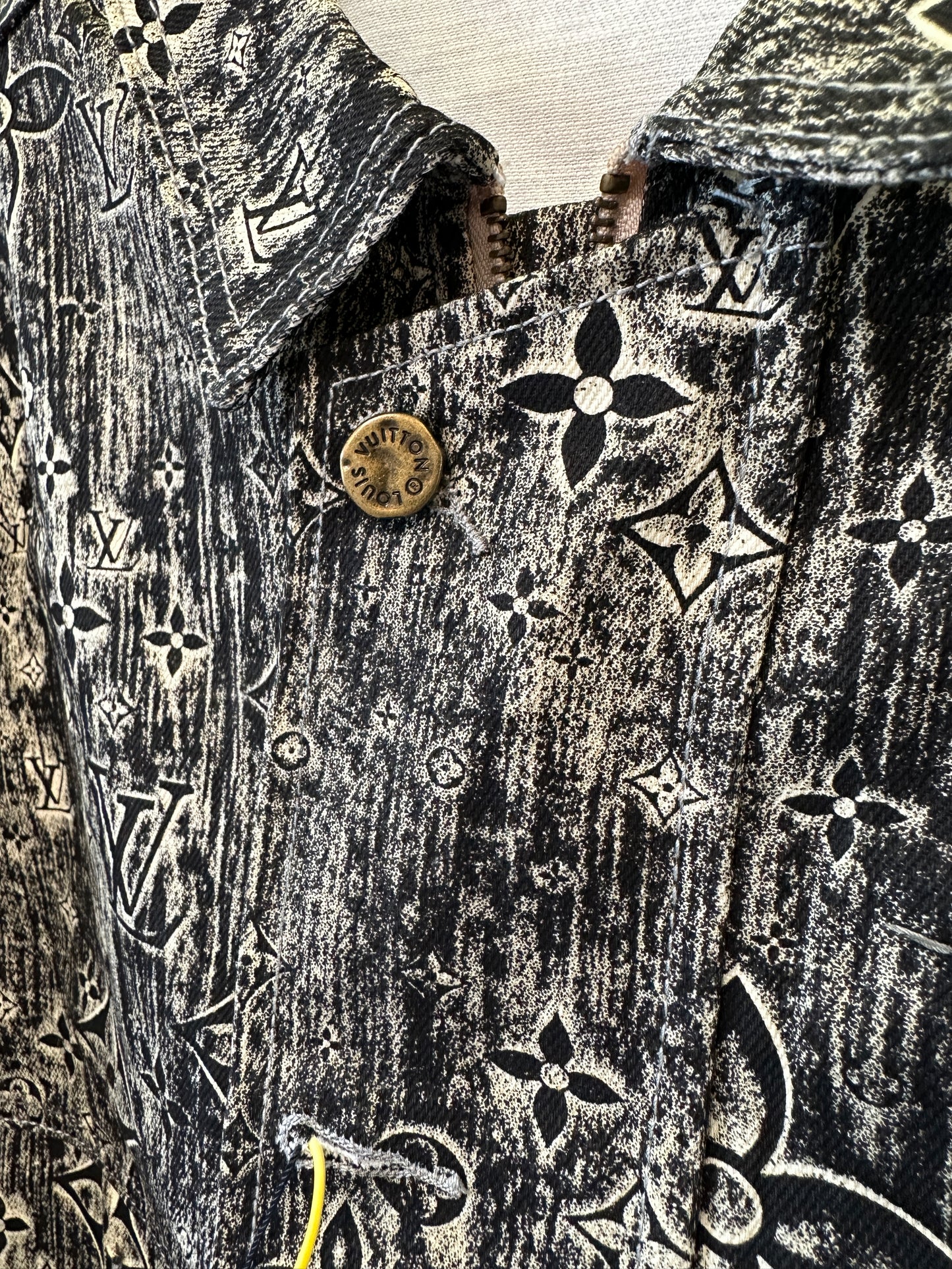 Louis Vuitton Monogram Distressed Wash Jacket M80189 – Black/Beige Vintage Effect