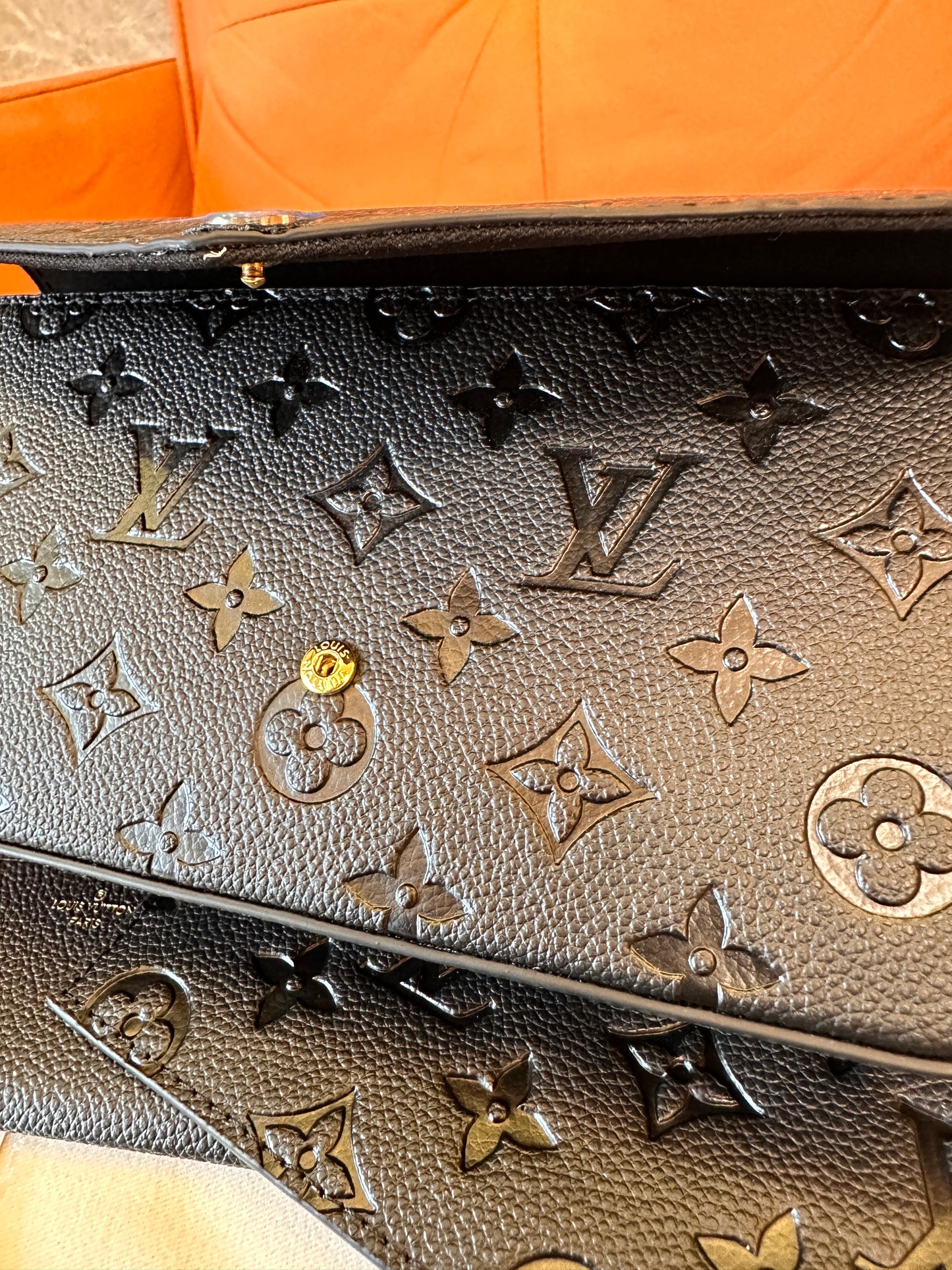 Louis Vuitton Pochette Félicie en cuero empreinte Monogram