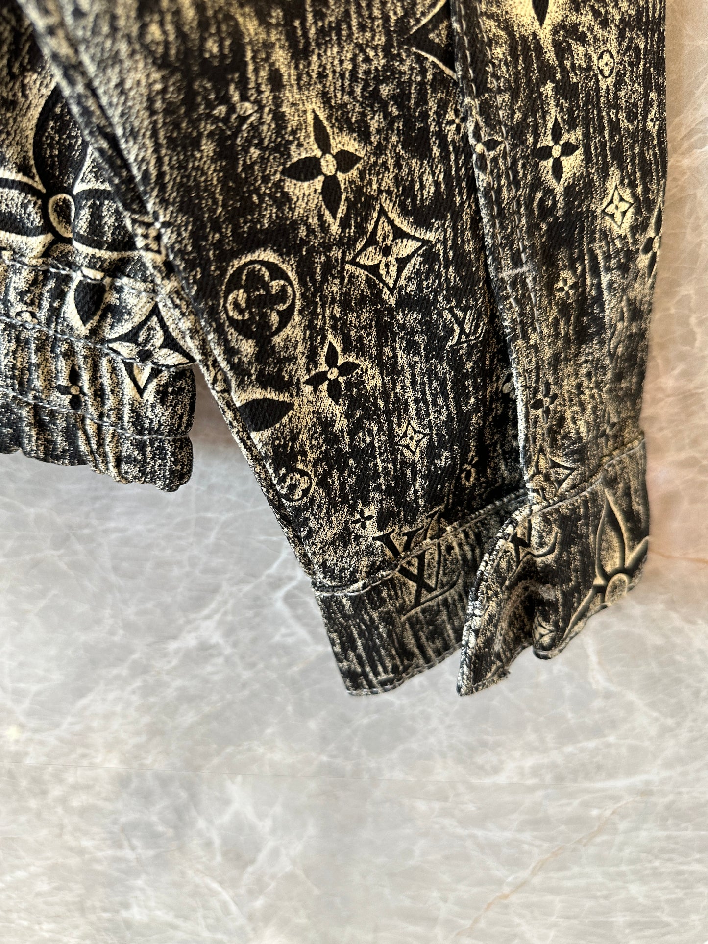 Louis Vuitton Monogram Distressed Wash Jacket M80189 – Black/Beige Vintage Effect