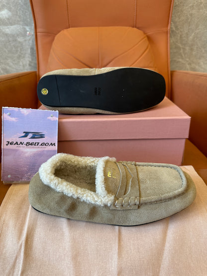 Miu Miu Shearling-Lined Suede Loafers – Beige