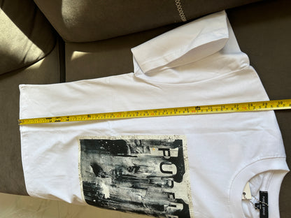 T-Shirt Gráfica Oversized Purple Brand – Branca com Estampado Abstrato Preto