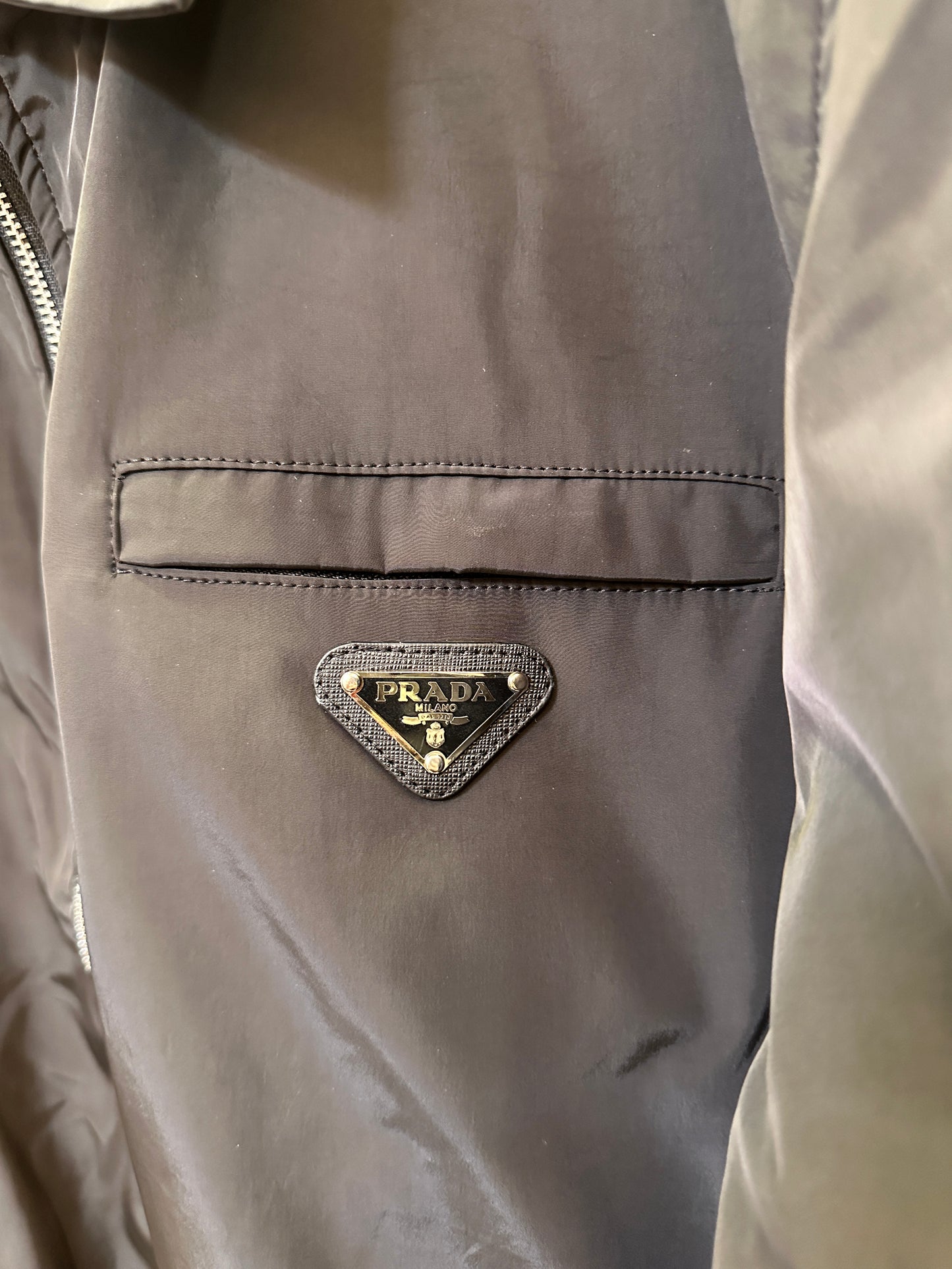 Jaqueta Prada clássica de nylon preta