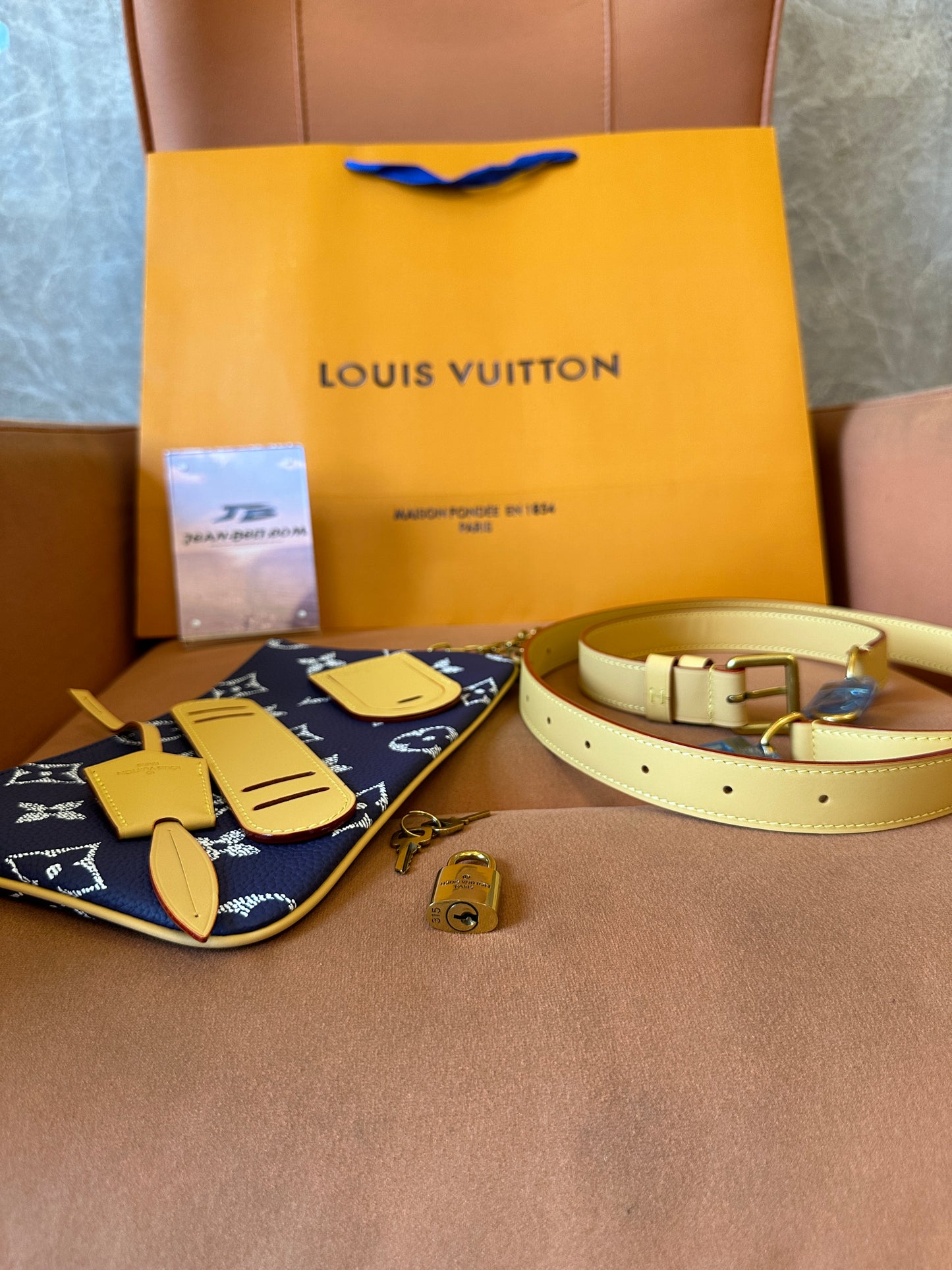 Louis Vuitton Keepall Bandoulière 50 Navy Monogram