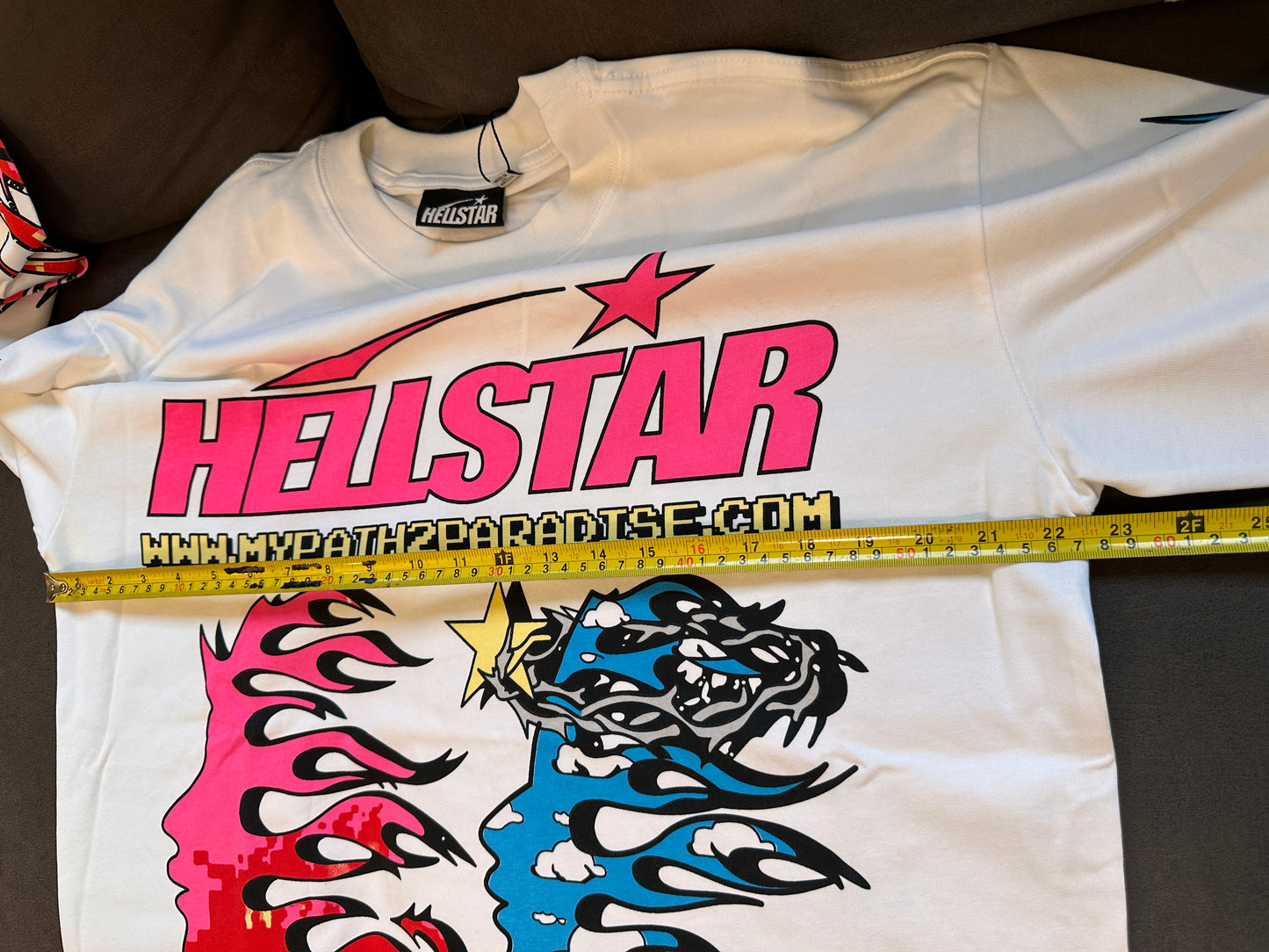Camiseta de manga comprida com estampa Hellstar