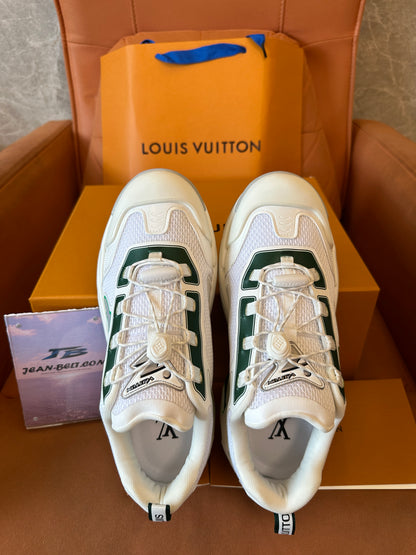 Louis Vuitton LV Runner Tatic Sneakers White Green