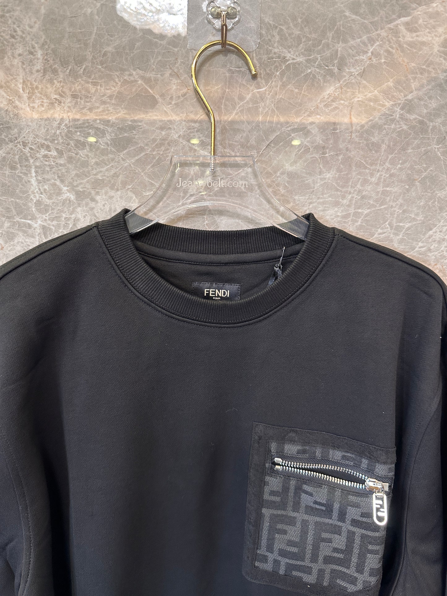 Camiseta básica de manga larga negra de Fendi