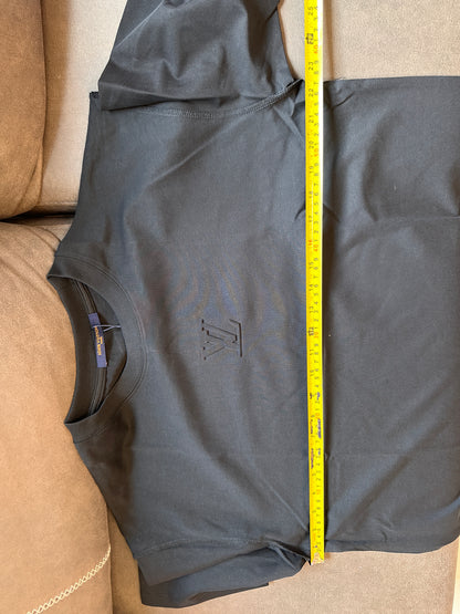 Louis Vuitton black short sleeve t-shirt