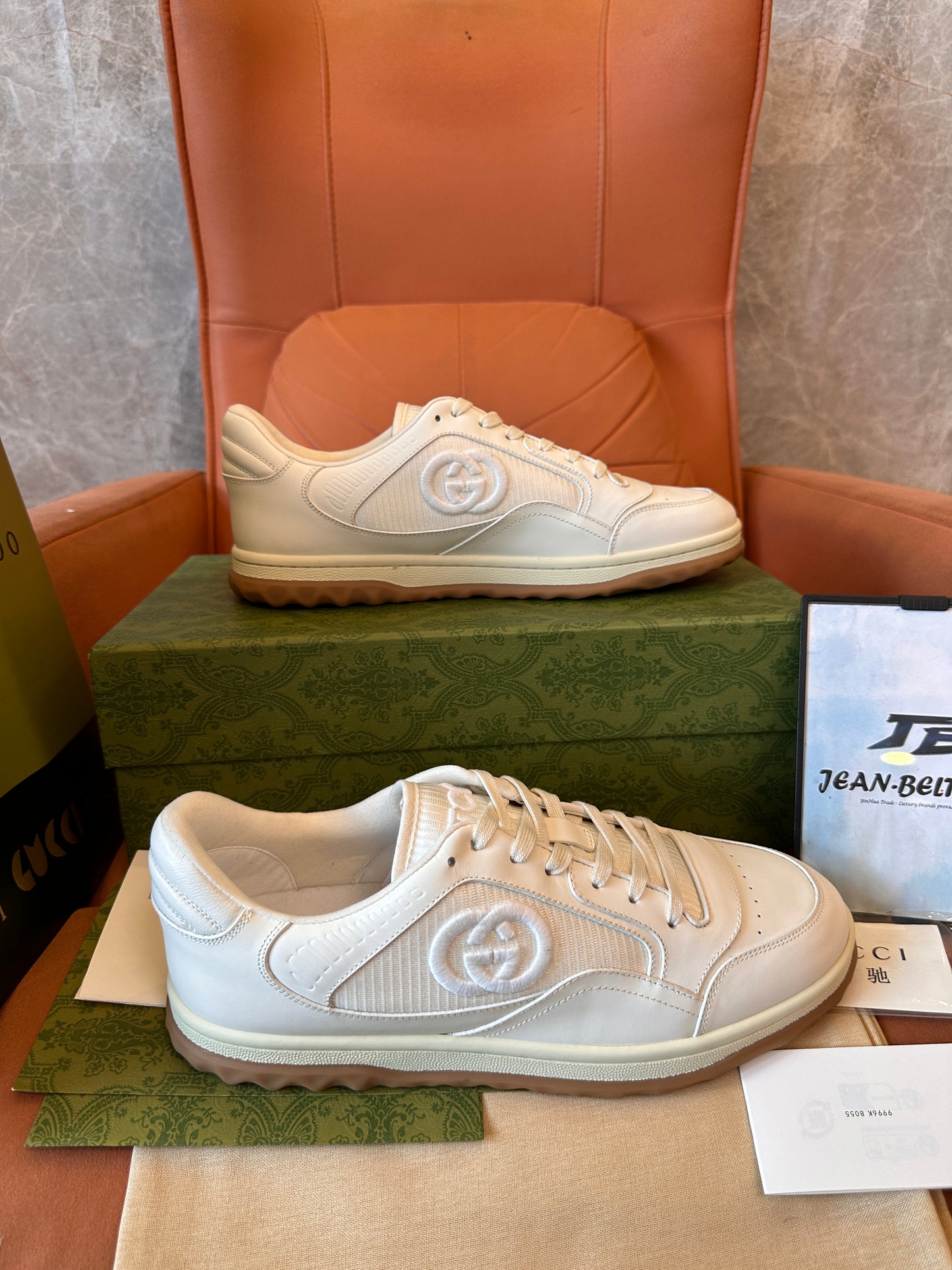 Zapatillas de piel blanca Gucci Off The Grid