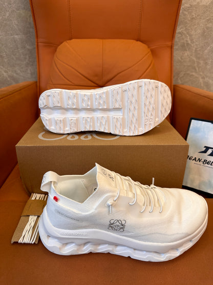 Tênis Loewe x On Cloudventure - branco leve e esportivo
