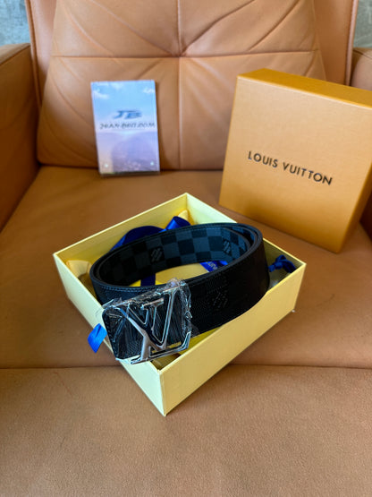 Louis Vuitton Damier Graphite Belt with Silver LV Buckle – 40mm Width
