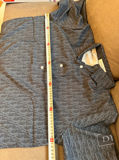 Camisa preta masculina Christian Dior com monograma