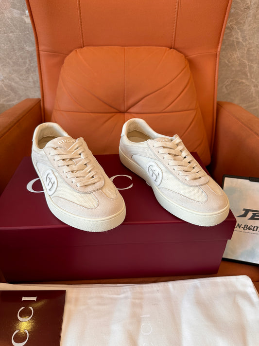 Tênis Gucci off white GG mesh