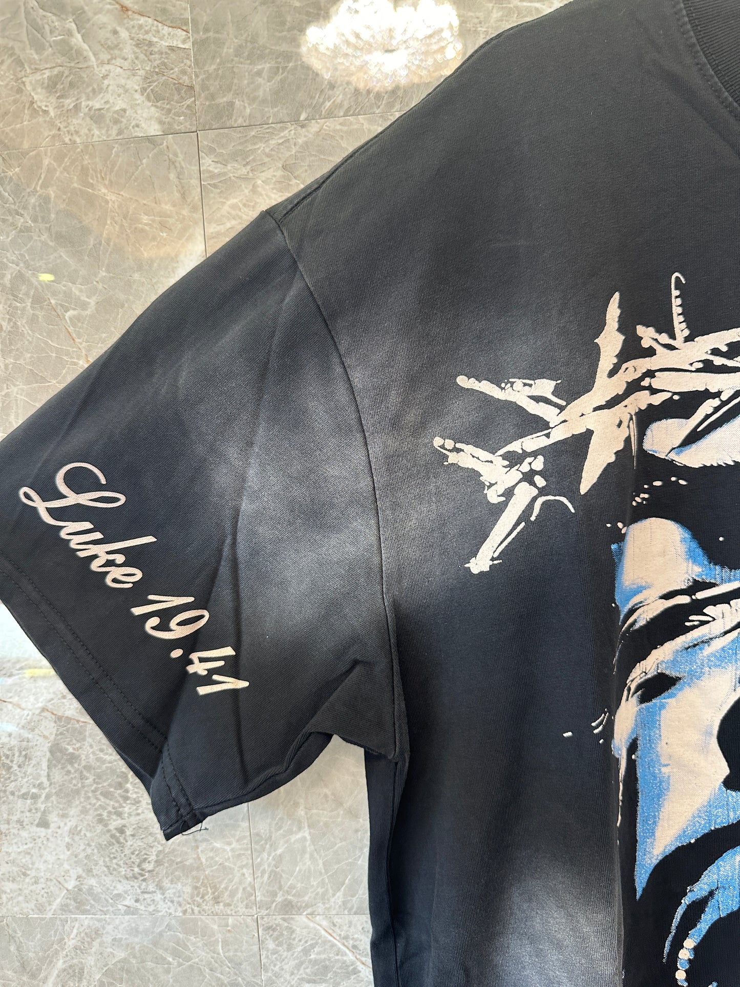 Hellstar "Path to Paradise" Black Graphic T-Shirt – Angel Wings & Crown Print