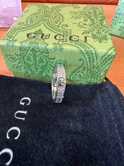 Gucci Icon Band Ring in 18K White Gold with Diamonds GG Motif