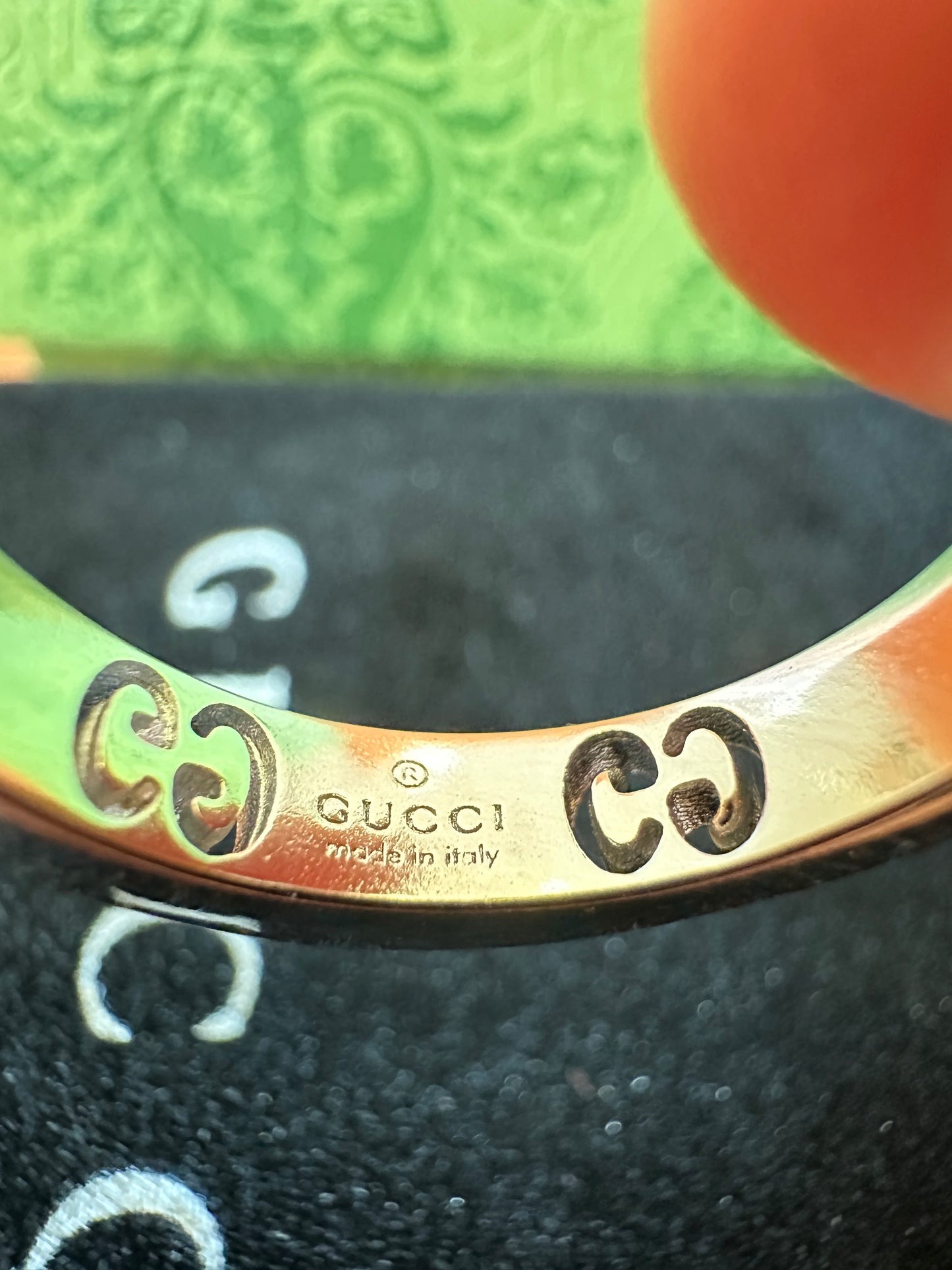 Gucci Icon Band Ring in 18K White Gold with Diamonds GG Motif