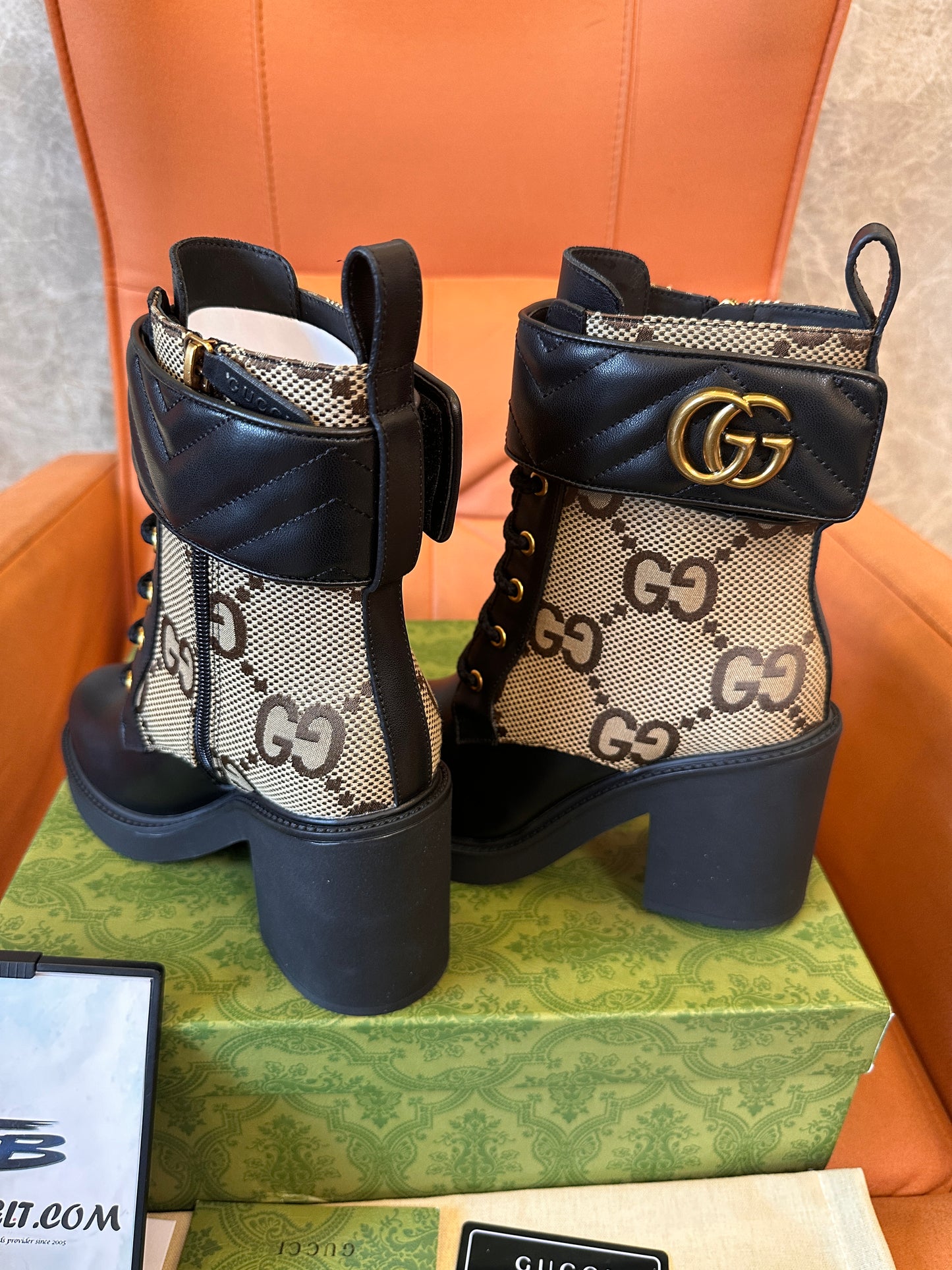 Botines acolchados GG de Gucci