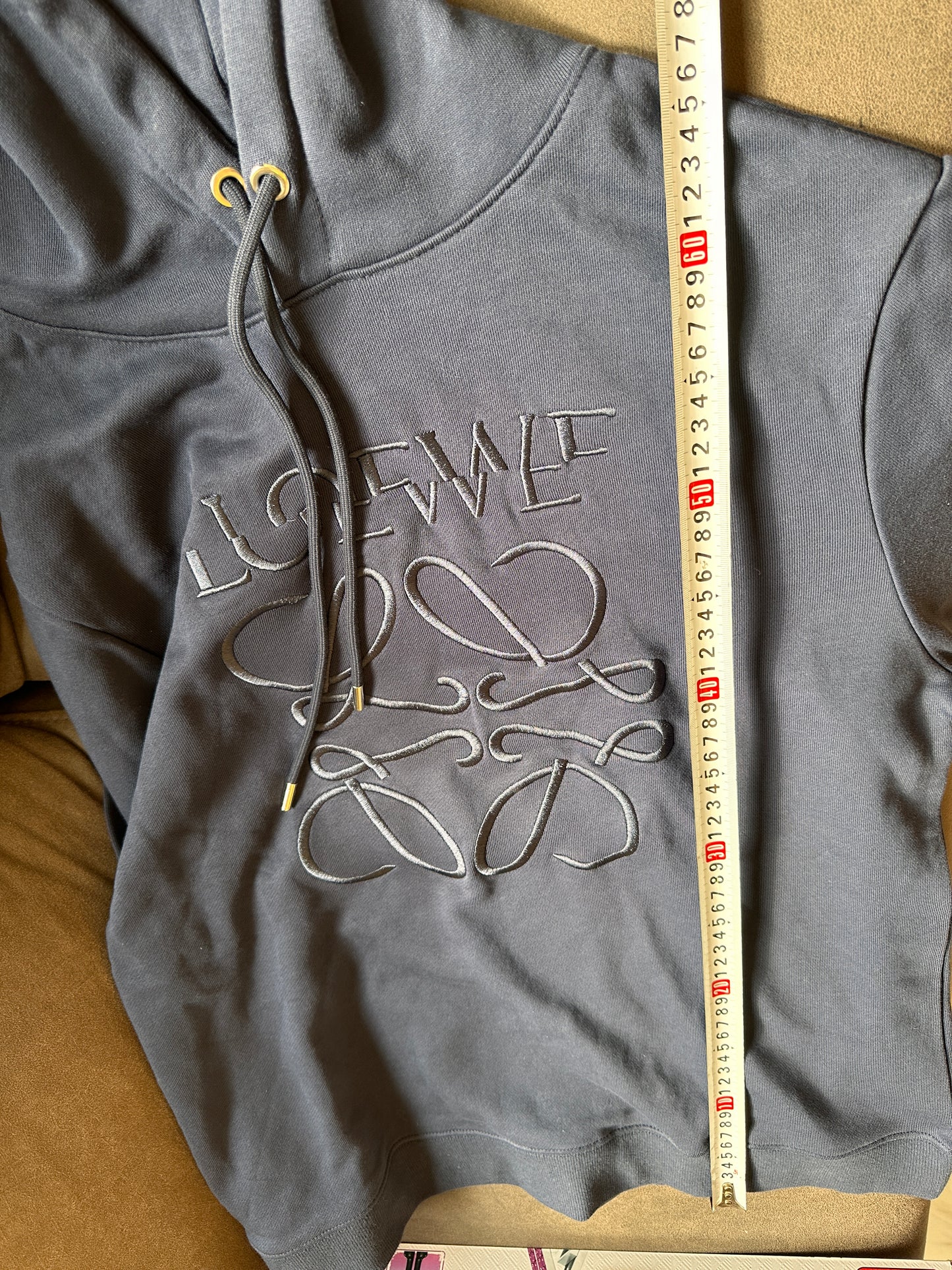 Sudadera con capucha y anagrama de Loewe – azul marino