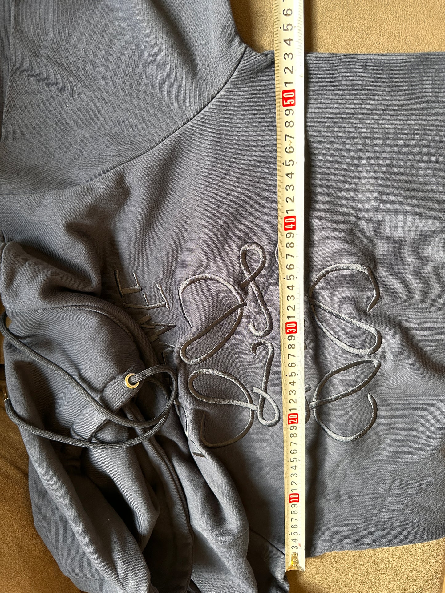 Sudadera con capucha y anagrama de Loewe – azul marino