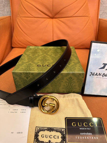Cinturón de piel Gucci GG Marmont - negro con hebilla de oro antiguo